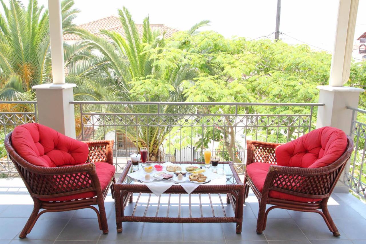 Achilles Hotel Methoni  Exterior photo